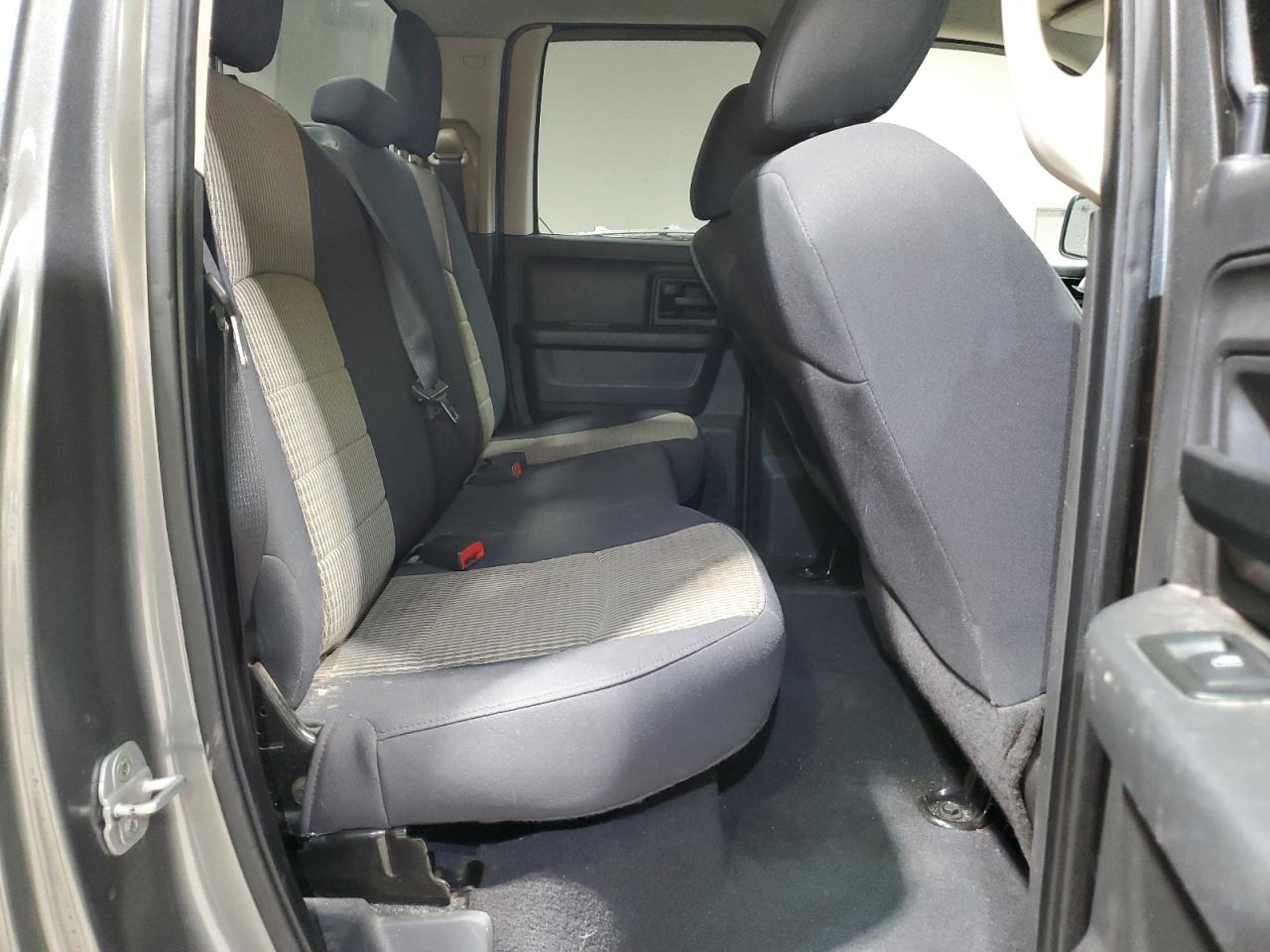 2012 Dodge RAM - Image 10