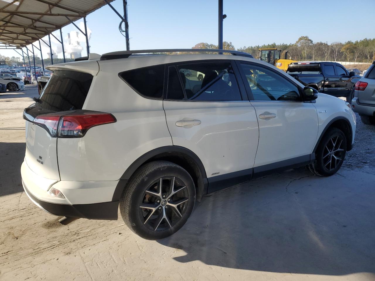 VIN JTMJJREV0HD141553 2017 TOYOTA RAV4 no.3