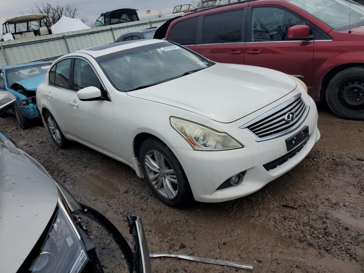 2011 Infiniti G - Image 4