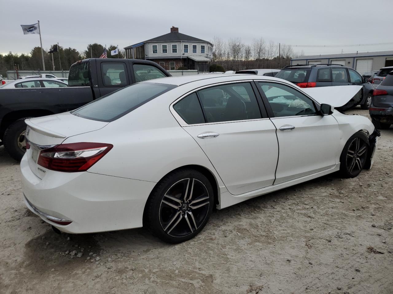 2017 Honda Accord - Image 3