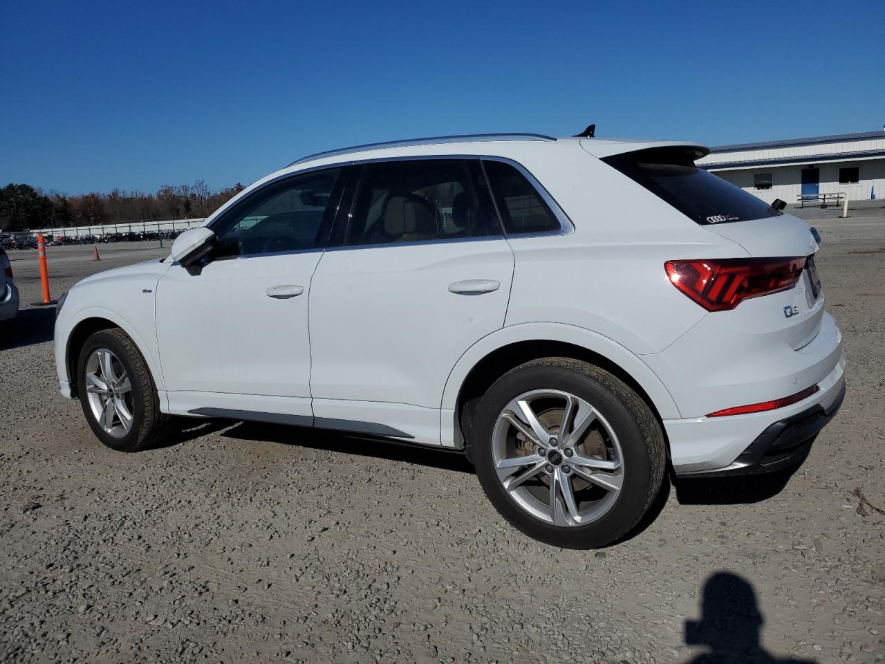 2022 Audi Q3 - Image 2