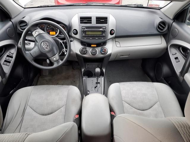 Паркетники TOYOTA RAV4 2012 Серебристый