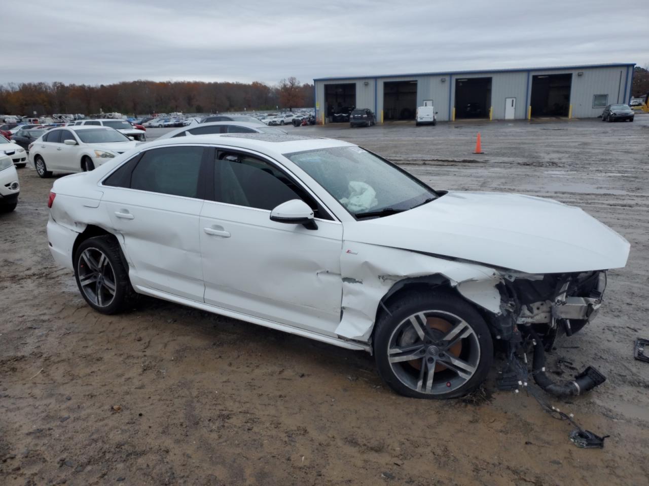 2017 Audi A4 - Image 4