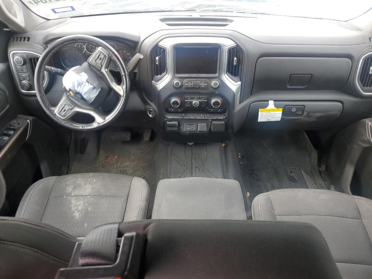 2020 Chevrolet Silverado - Image 8