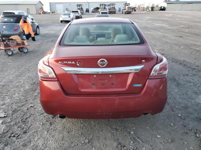 Sedans NISSAN ALTIMA 2013 Czerwony