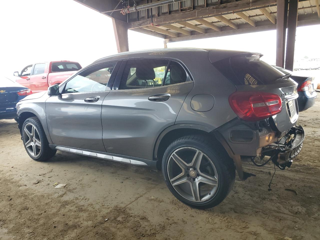 VIN WDCTG4GB2GJ217538 2016 MERCEDES-BENZ GLA-CLASS no.2