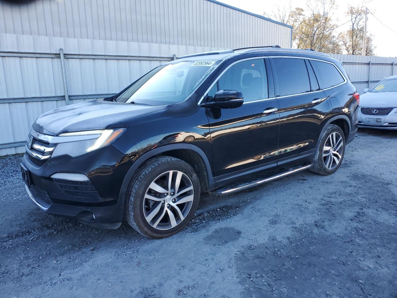 2017 Honda Pilot - Image 1