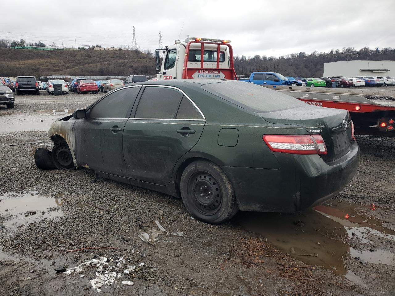 2010 Toyota Camry - Image 2