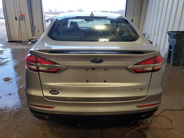  FORD FUSION 2020 Srebrny