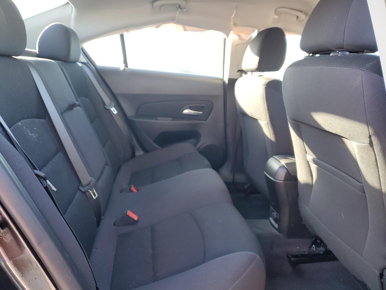 2015 Chevrolet Cruze - Image 10