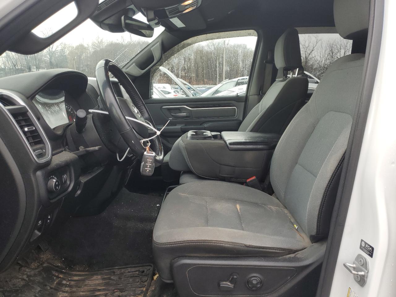 2021 RAM 1500 - Image 7