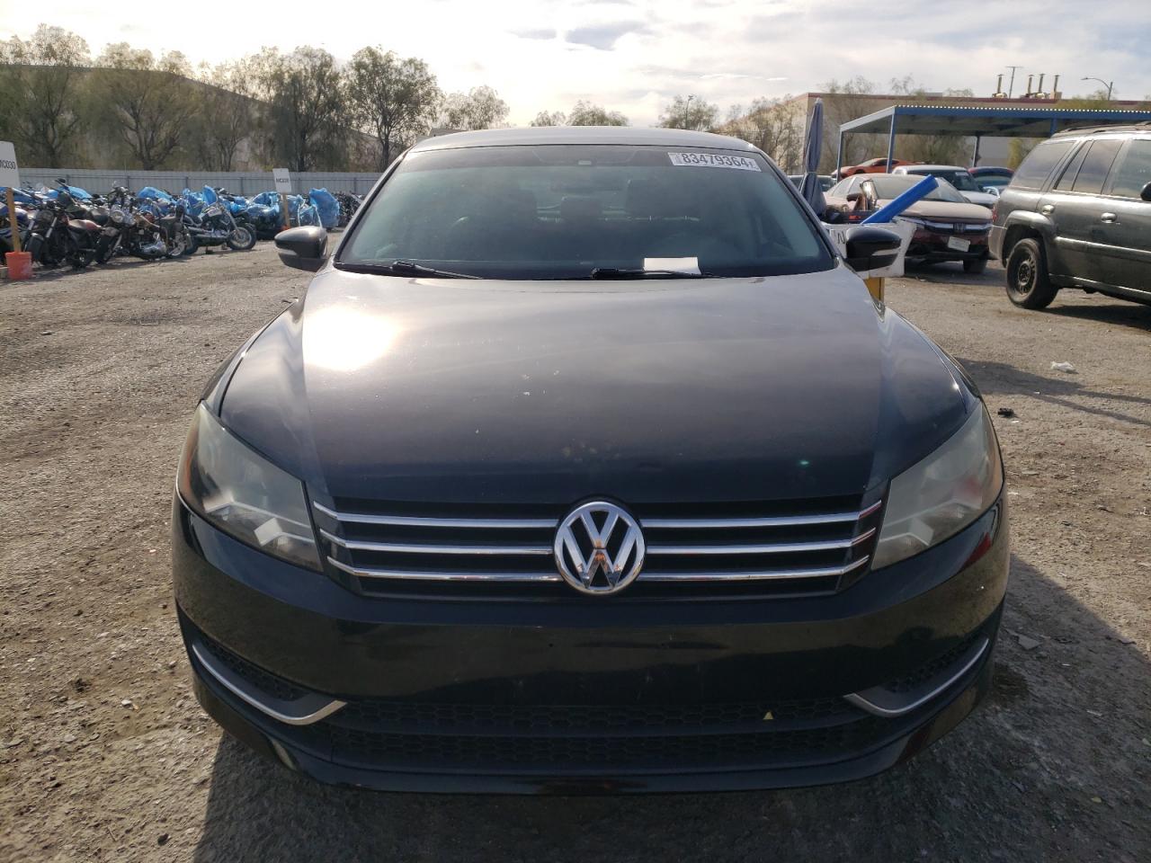 VIN 1VWBP7A31EC013400 2014 VOLKSWAGEN PASSAT no.5