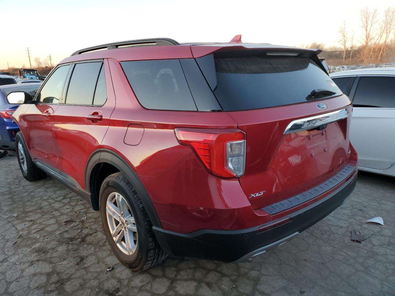 VIN 1FMSK8DHXLGB28769 2020 FORD EXPLORER no.2