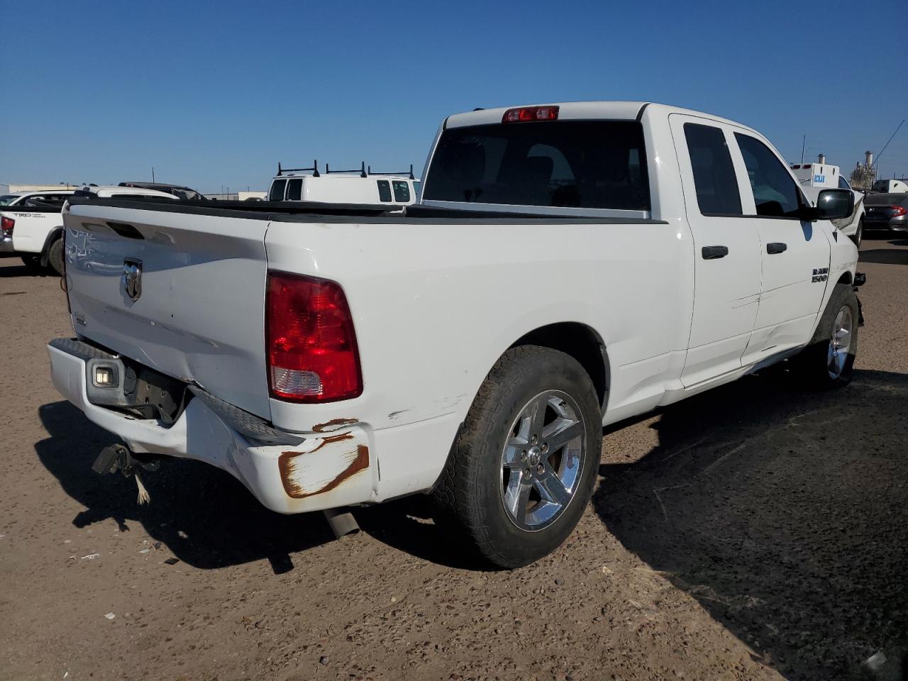 VIN 1C6RR6FG9JS280275 2018 RAM 1500 no.3