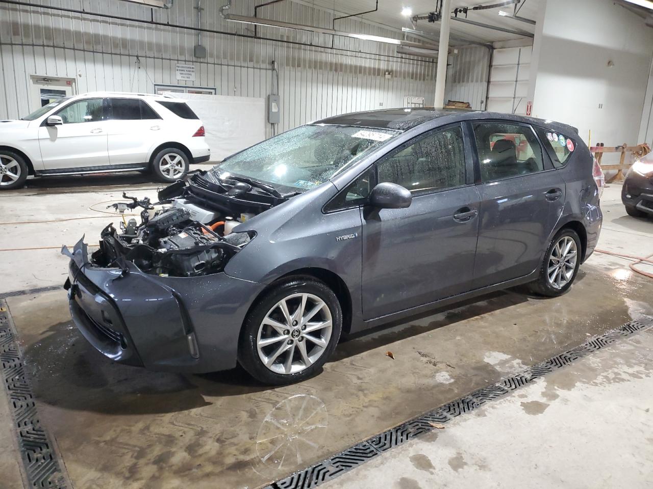 VIN JTDZN3EU1HJ070487 2017 TOYOTA PRIUS no.1