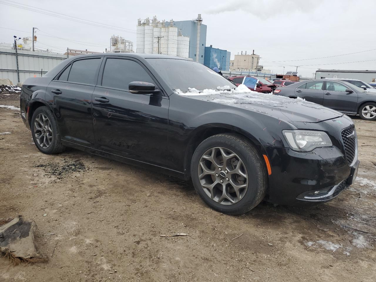 2016 Chrysler 300 - Image 4