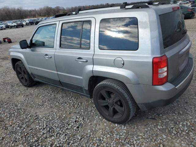  JEEP PATRIOT 2016 Srebrny