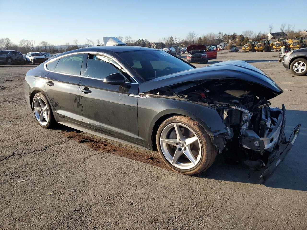 VIN WAUENCF56JA052835 2018 AUDI A5 no.4