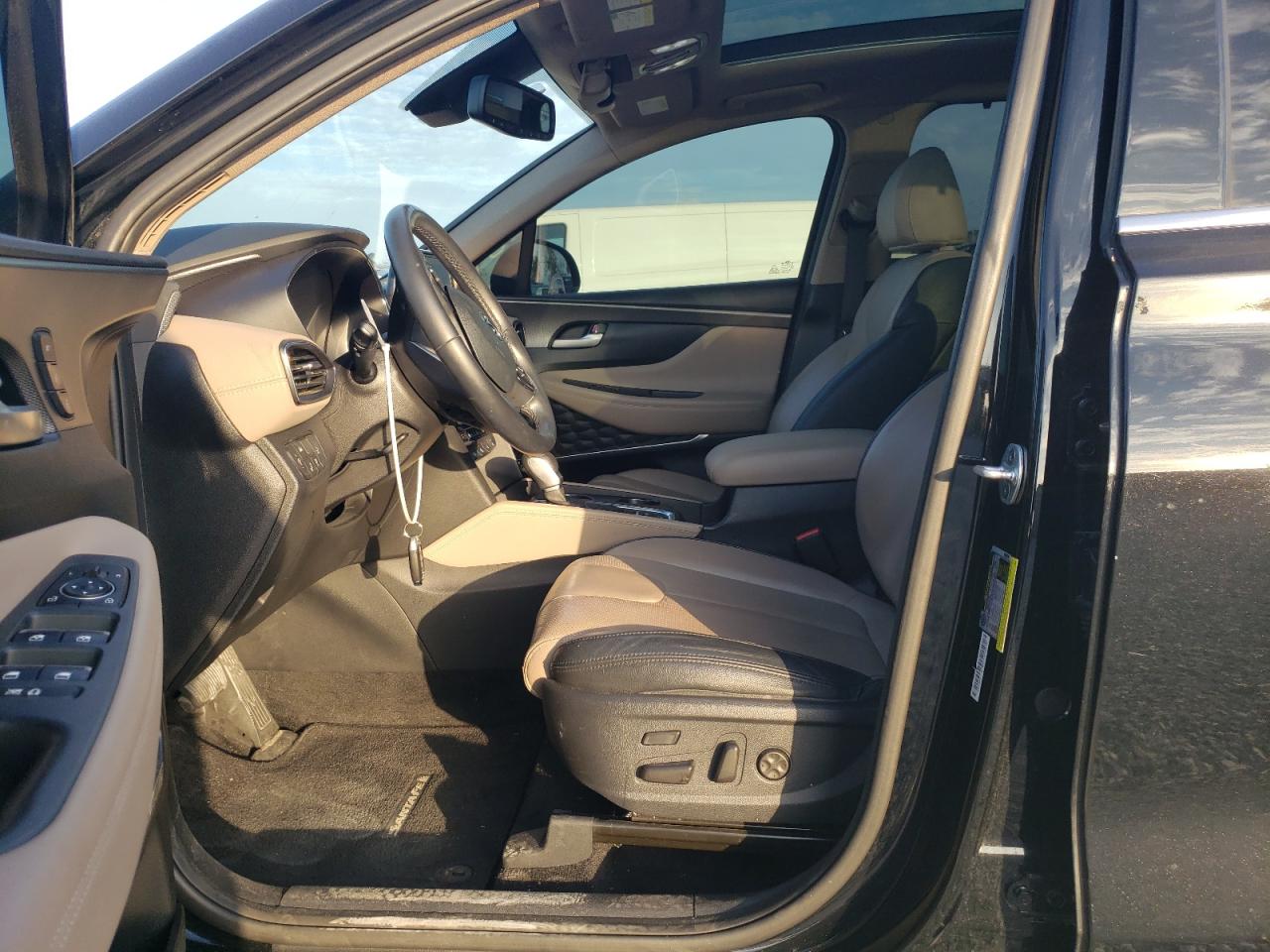 2019 Hyundai Santa Fe - Image 7