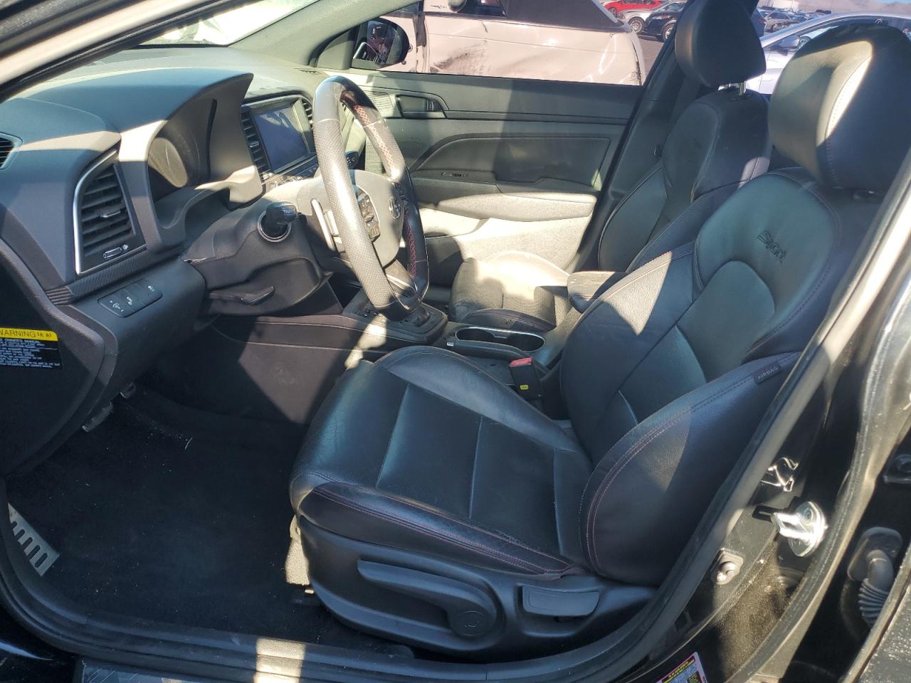 2018 Hyundai Elantra - Image 7