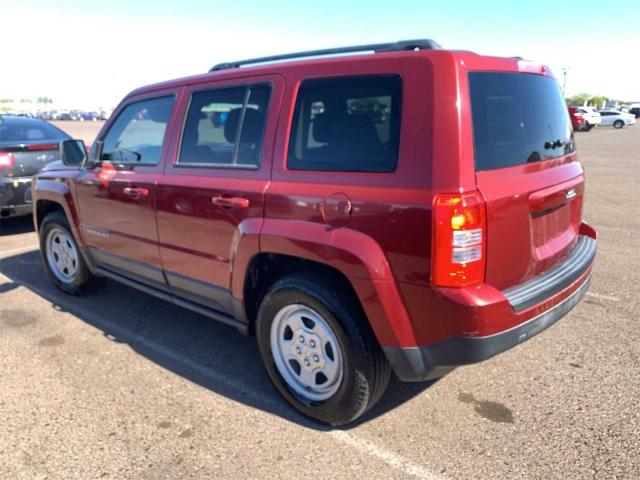 Паркетники JEEP PATRIOT 2014 Червоний