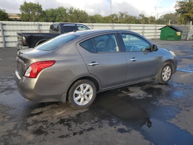 Sedans NISSAN VERSA 2012 Gray