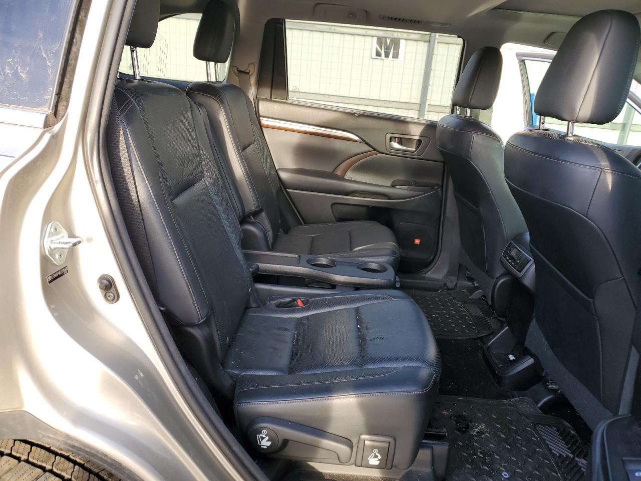 2014 Toyota Highlander Limited VIN: 5TDYKRFH6ES010180 Lot: 85765454