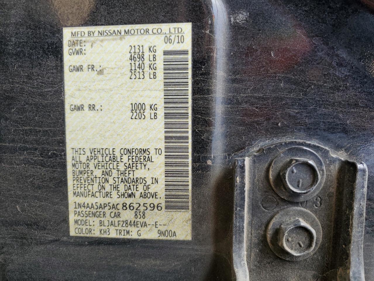 2010 Nissan Maxima - Image 13