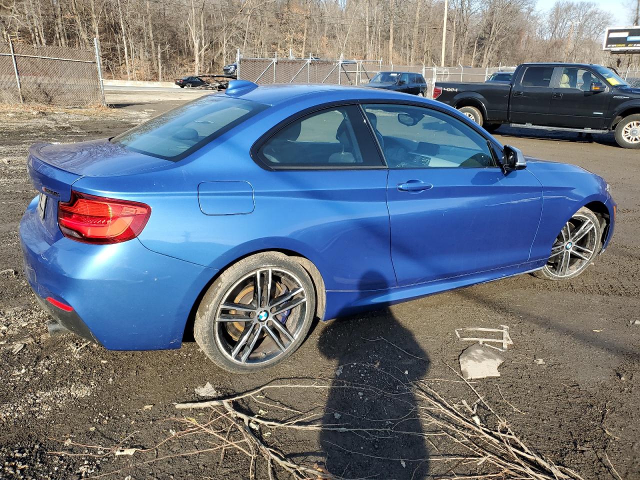 VIN WBA2J7C57JVB28360 2018 BMW M2 no.3