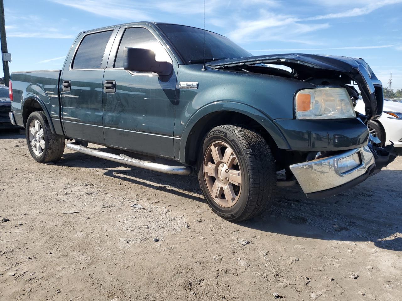 2005 Ford F-150 - Image 4