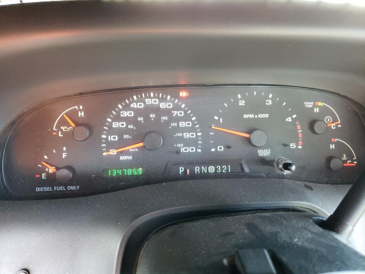 2004 Ford F350 - Image 9
