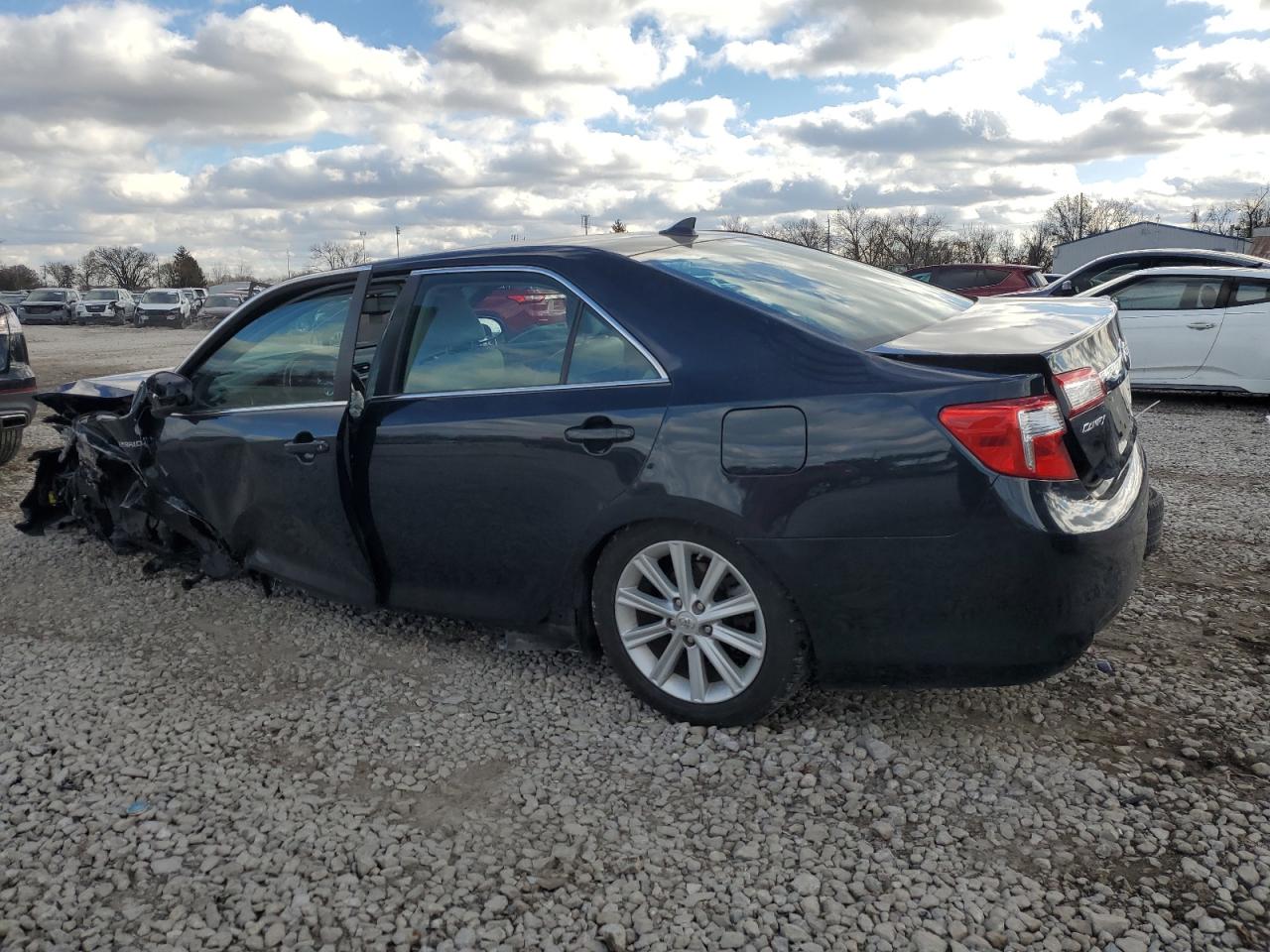 2013 Toyota Camry - Image 2