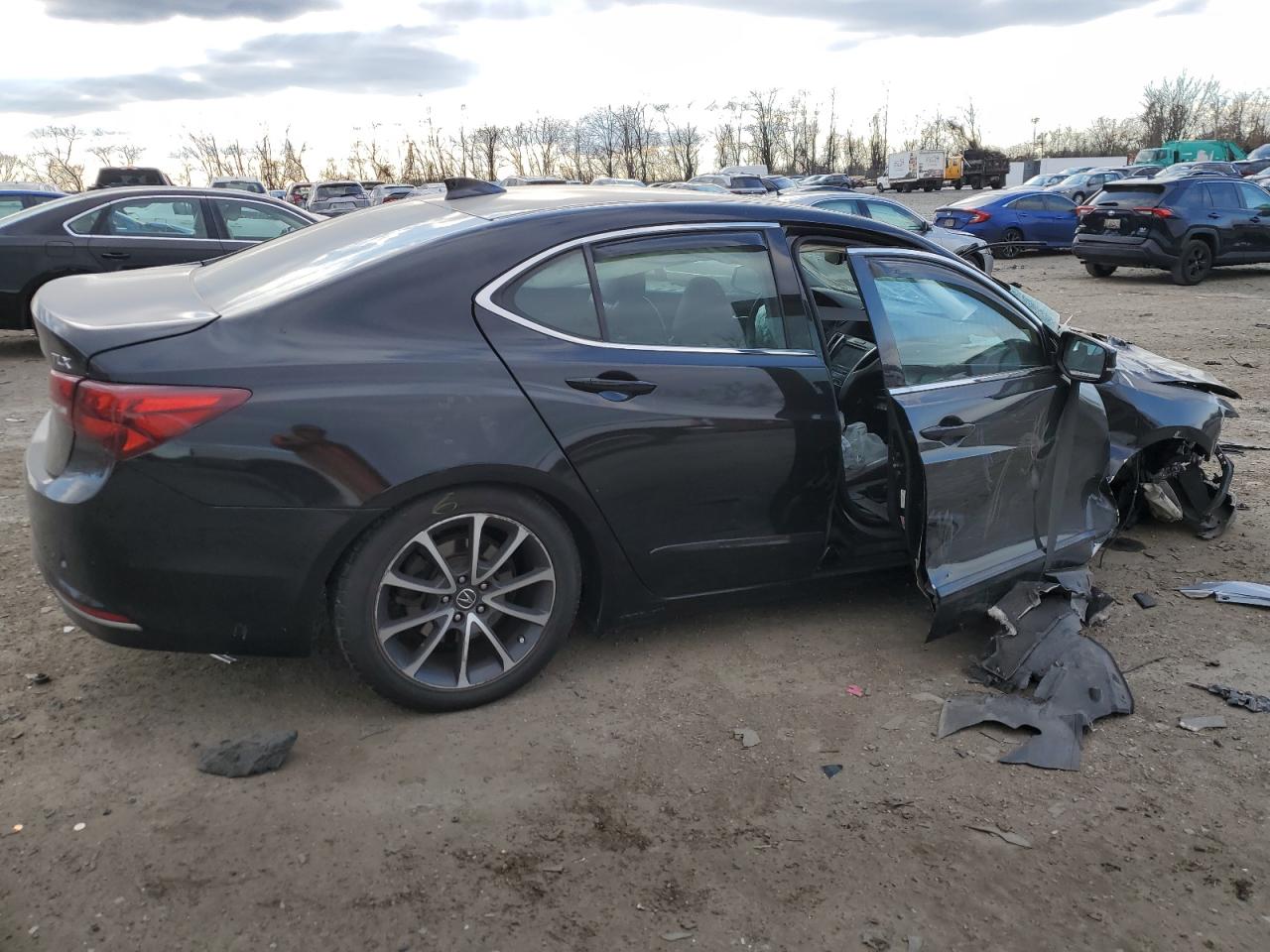 2016 Acura TLX - Image 3
