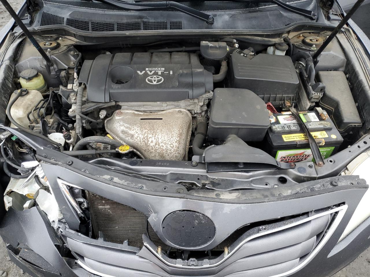 2010 Toyota Camry - Image 12