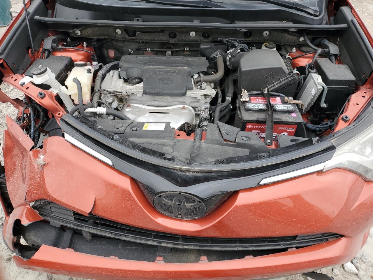 2016 Toyota RAV 4 - Image 12