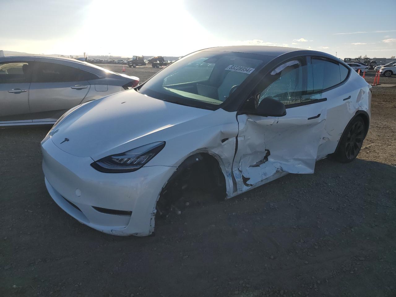 VIN 7SAYGDEE4PF612341 2023 TESLA MODEL Y no.1