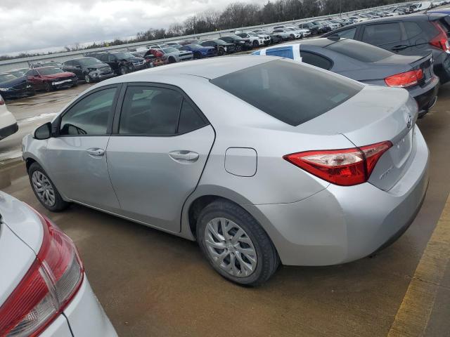  TOYOTA COROLLA 2018 Srebrny