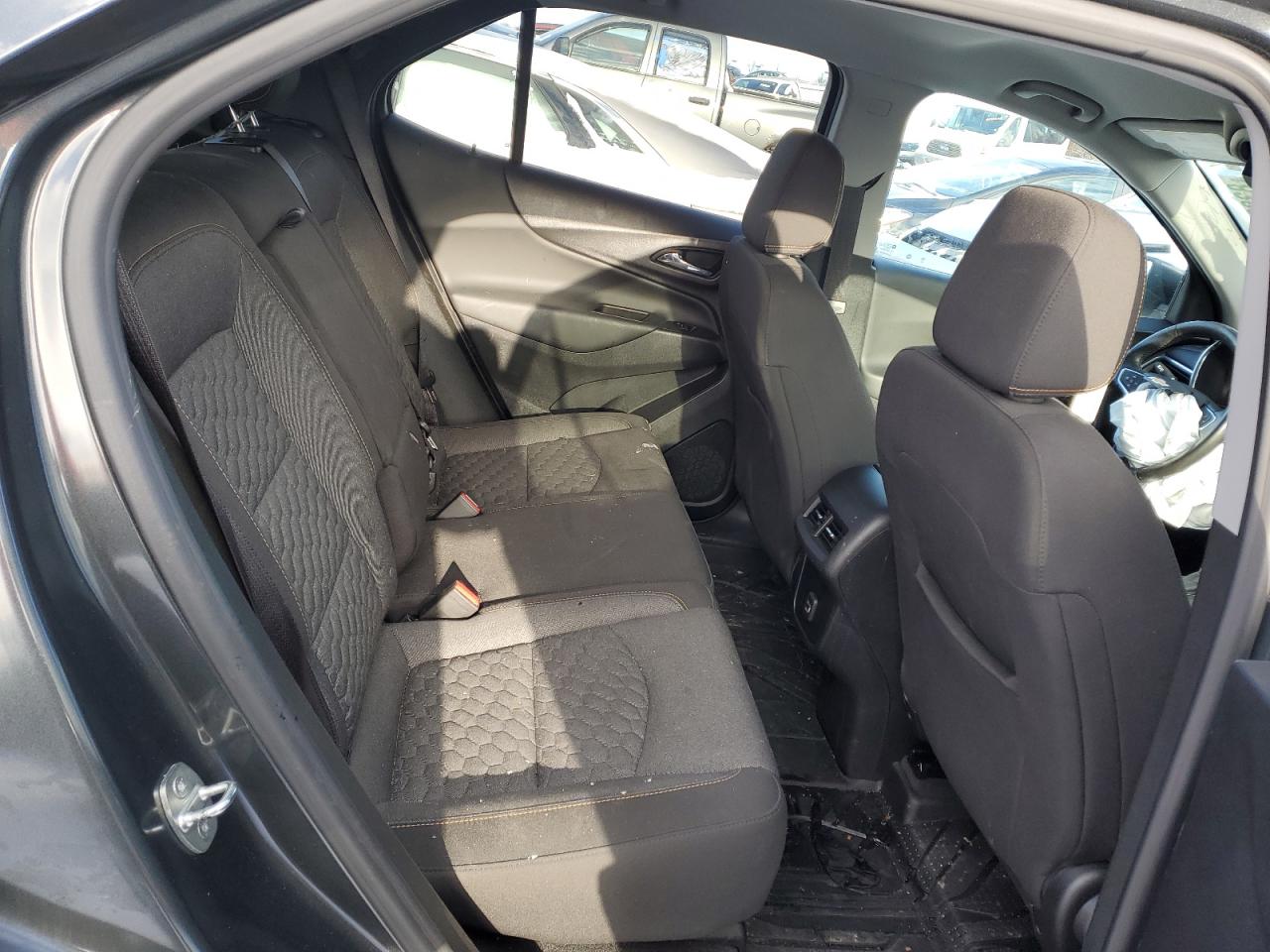 2020 Chevrolet Equinox - Image 11