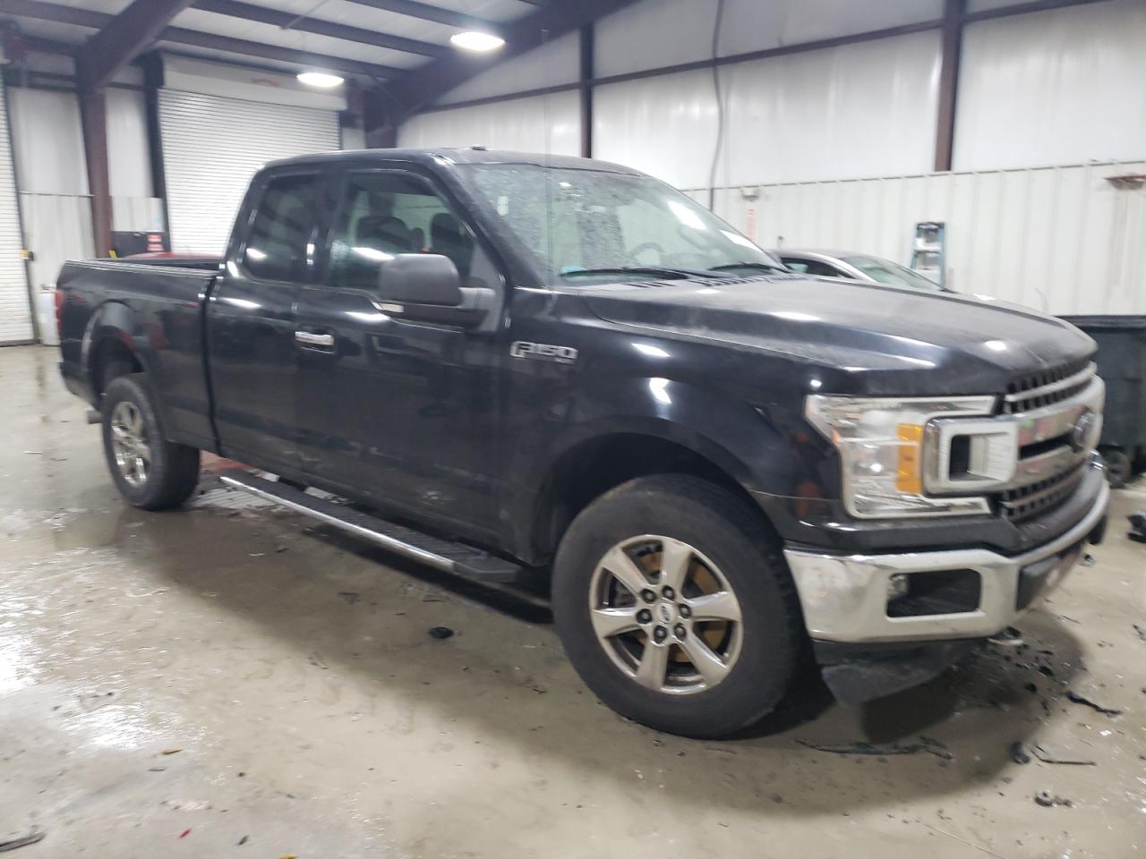 VIN 1FTFX1E55JFB10122 2018 FORD F-150 no.4