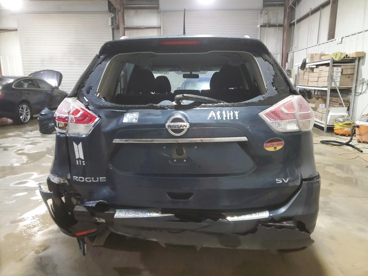2016 Nissan Rogue - Image 6