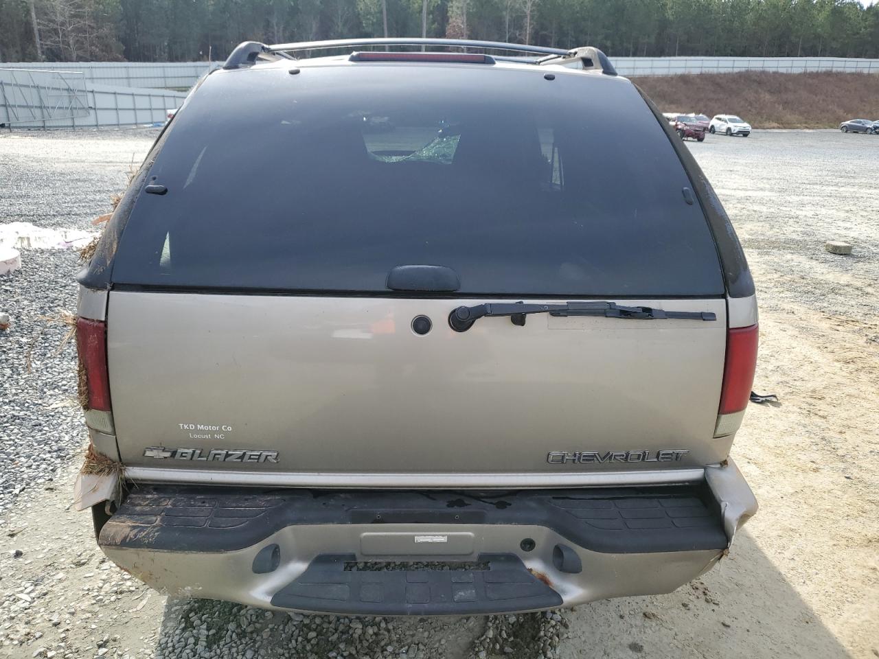 2002 Chevrolet Blazer - Image 6