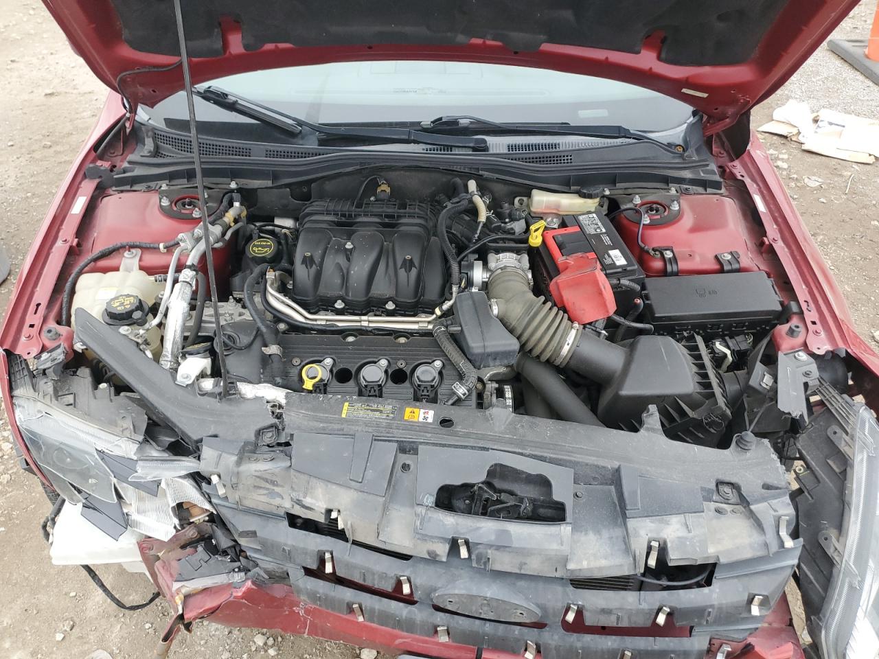 2010 Ford Fusion - Image 11