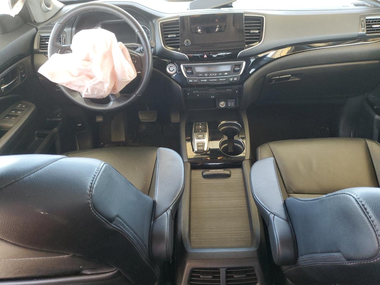 2020 Honda Pilot - Image 8