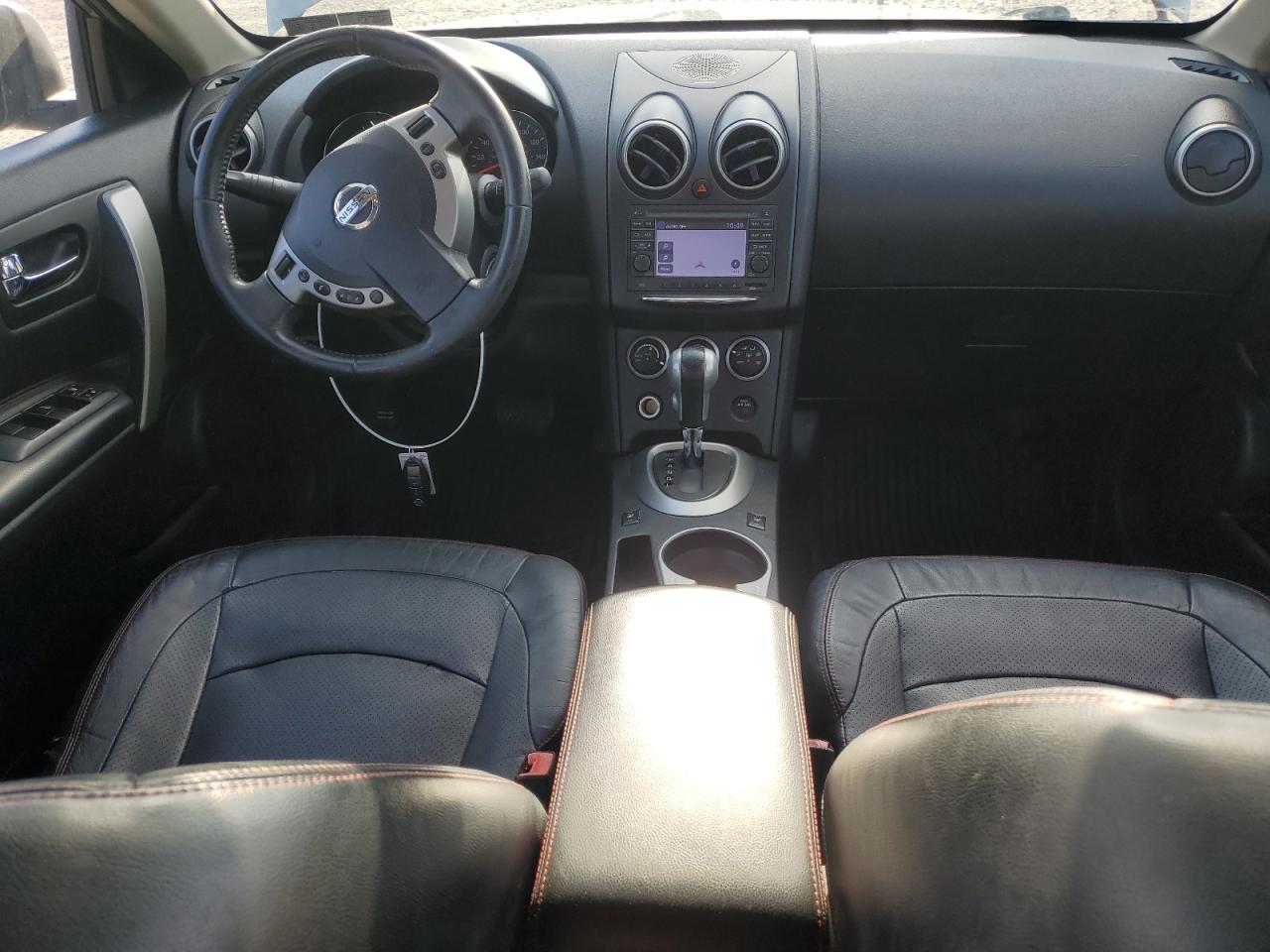 2011 Nissan Rogue - Image 8