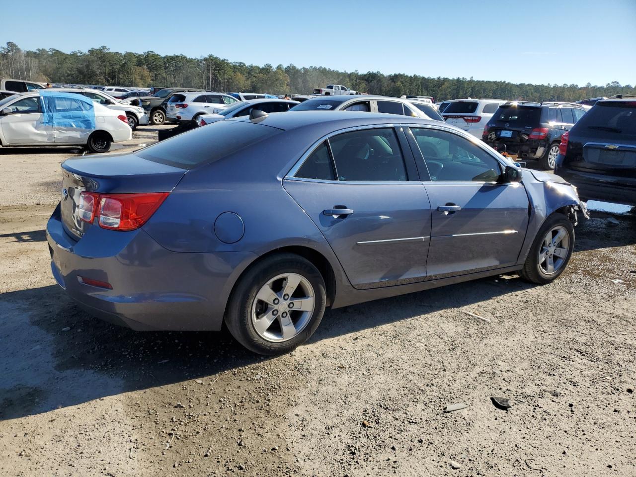 2014 Chevrolet Malibu - Image 3