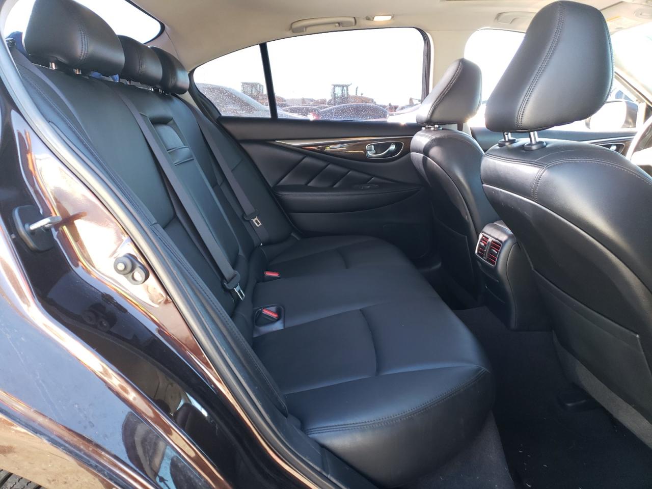 2018 Infiniti Q50 - Image 10