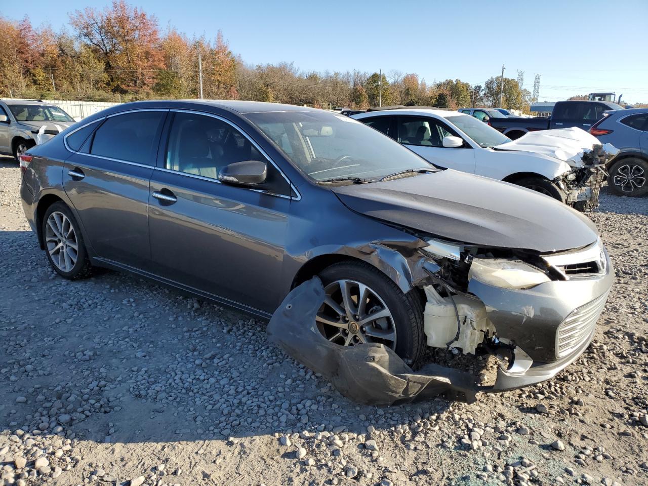 2013 Toyota Avalon - Image 4