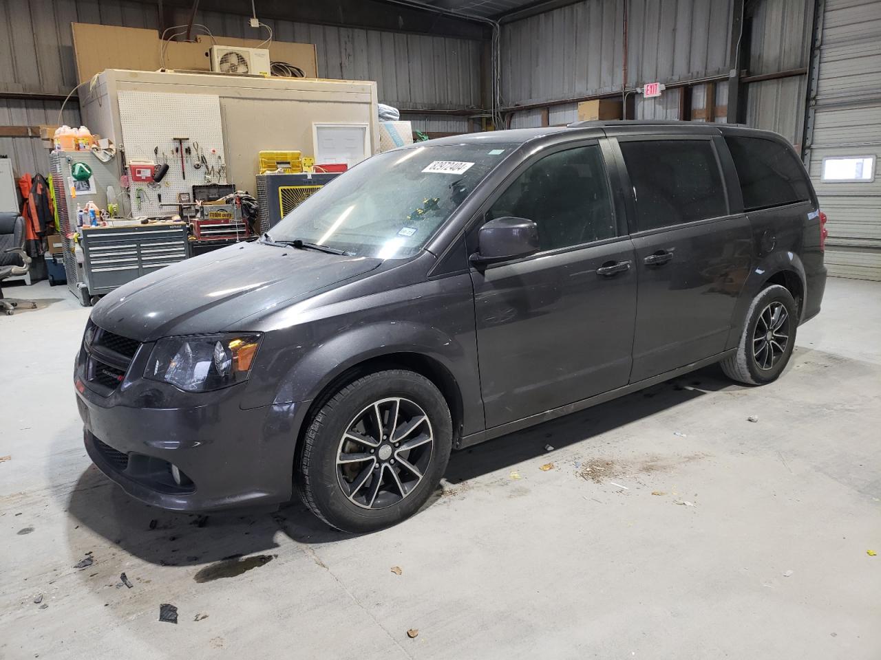 2019 Dodge Caravan - Image 1