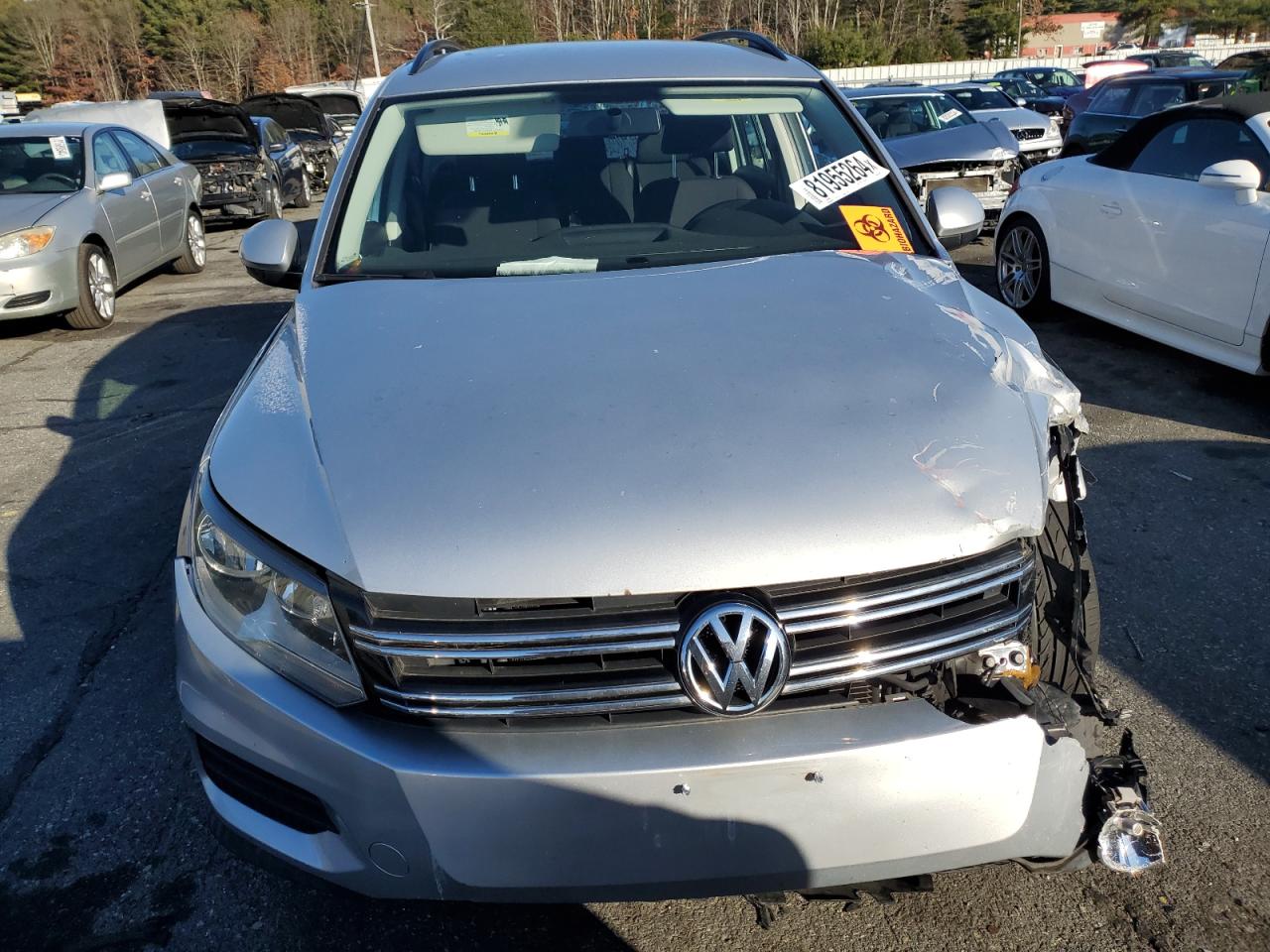 2018 Volkswagen Tiguan - Image 5