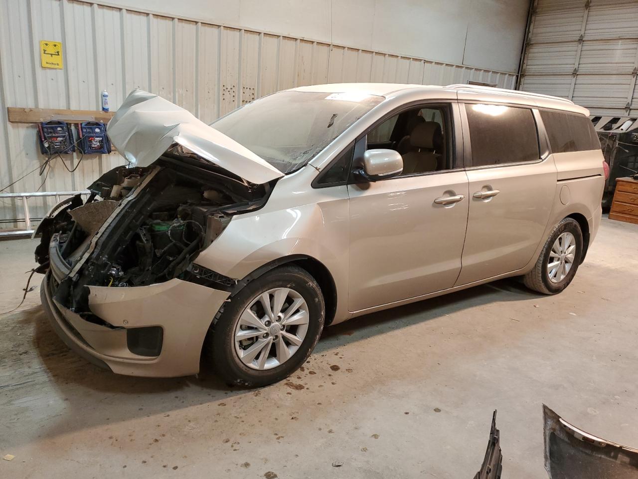 2016 Kia Sedona - Image 1